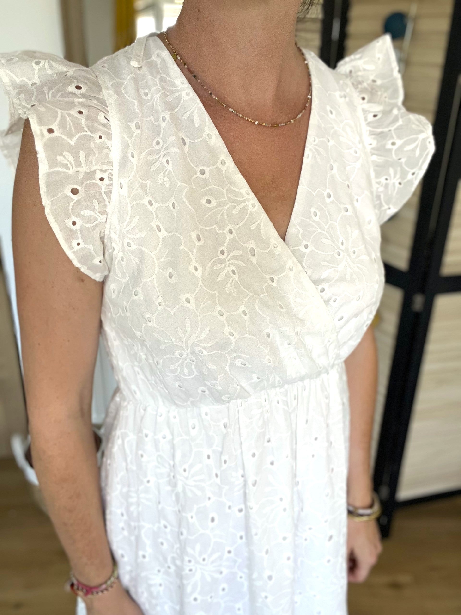 Robe blanche en broderie anglaise Mariette - Neuve