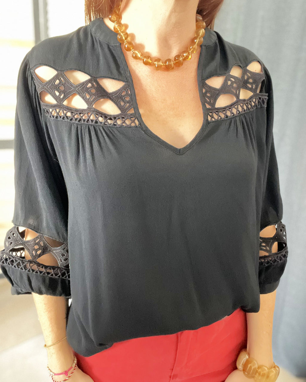 Blouse noire ajourée SEE U SOON – Seconde main