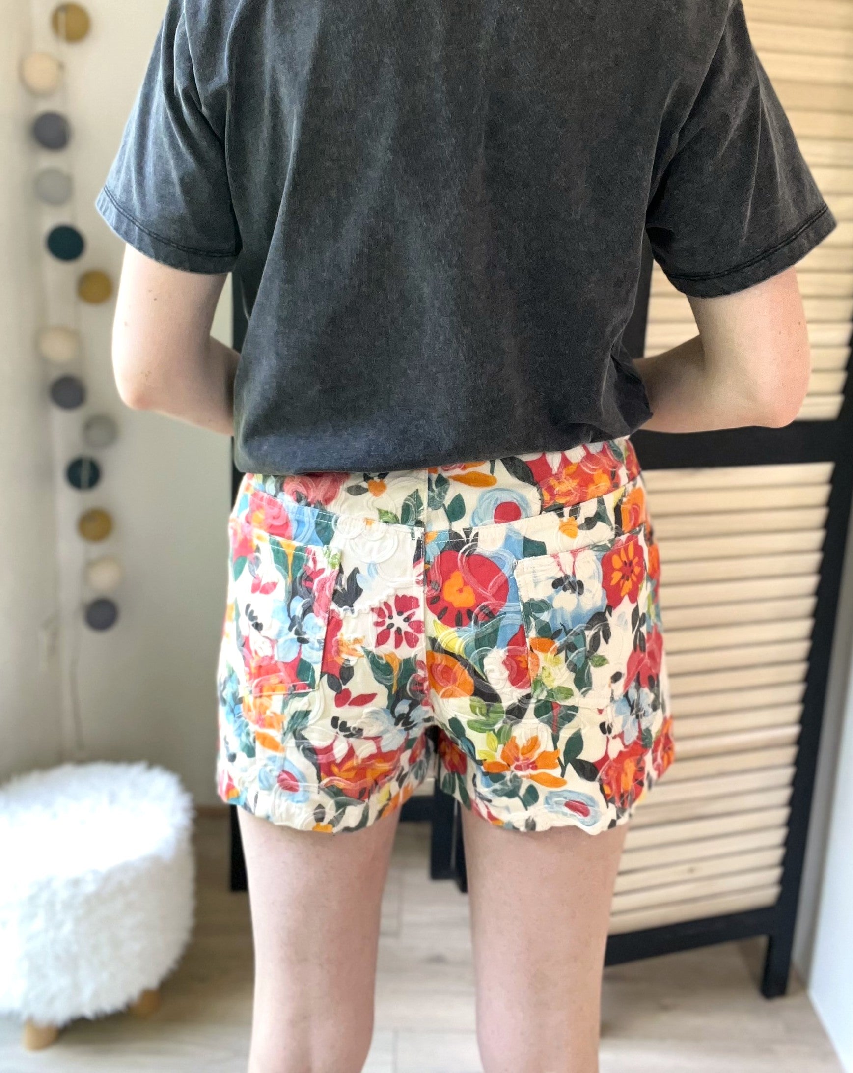 Short fleuri THE KORNER - Neuf
