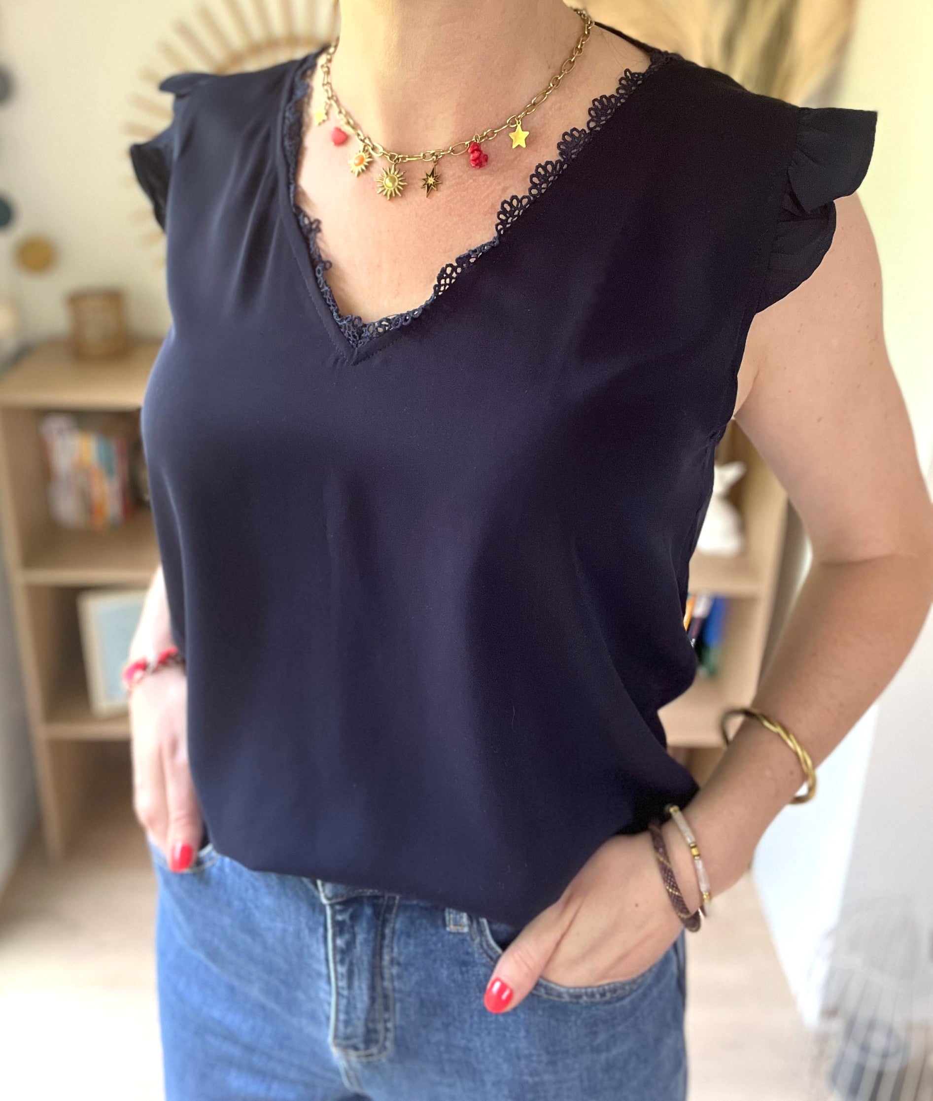 Top manches volantées bleu marine - taille S - EMMA & ELLA - Seconde main