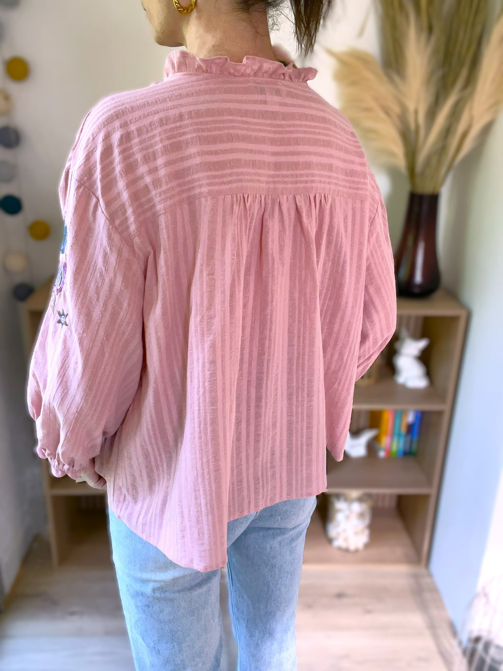 Blouse femme rose brodée bohème chic – col volanté – SEE U SOON – neuve