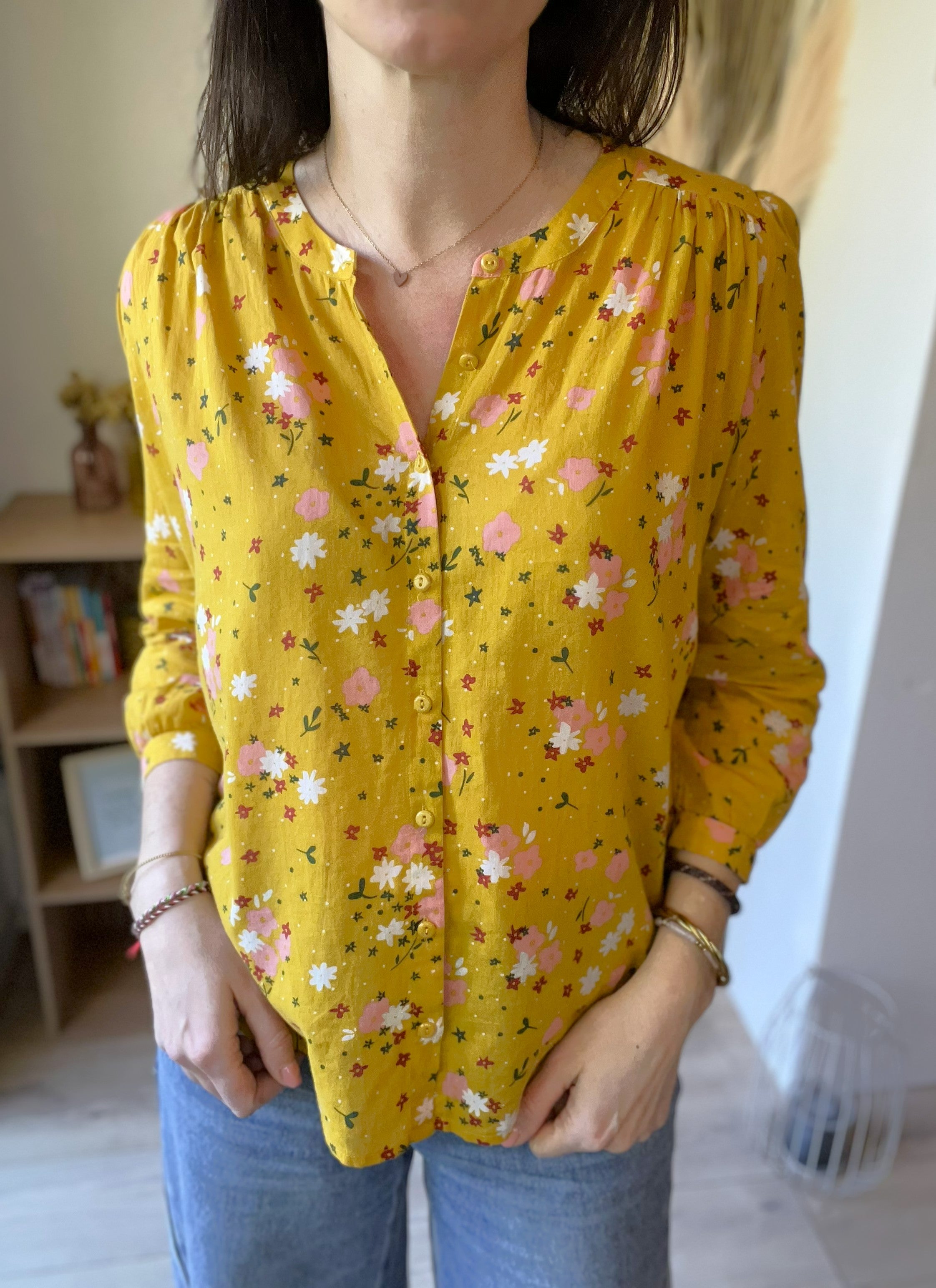 Blouse fleurie jaune DES PETITS HAUTS taille S - Seconde main