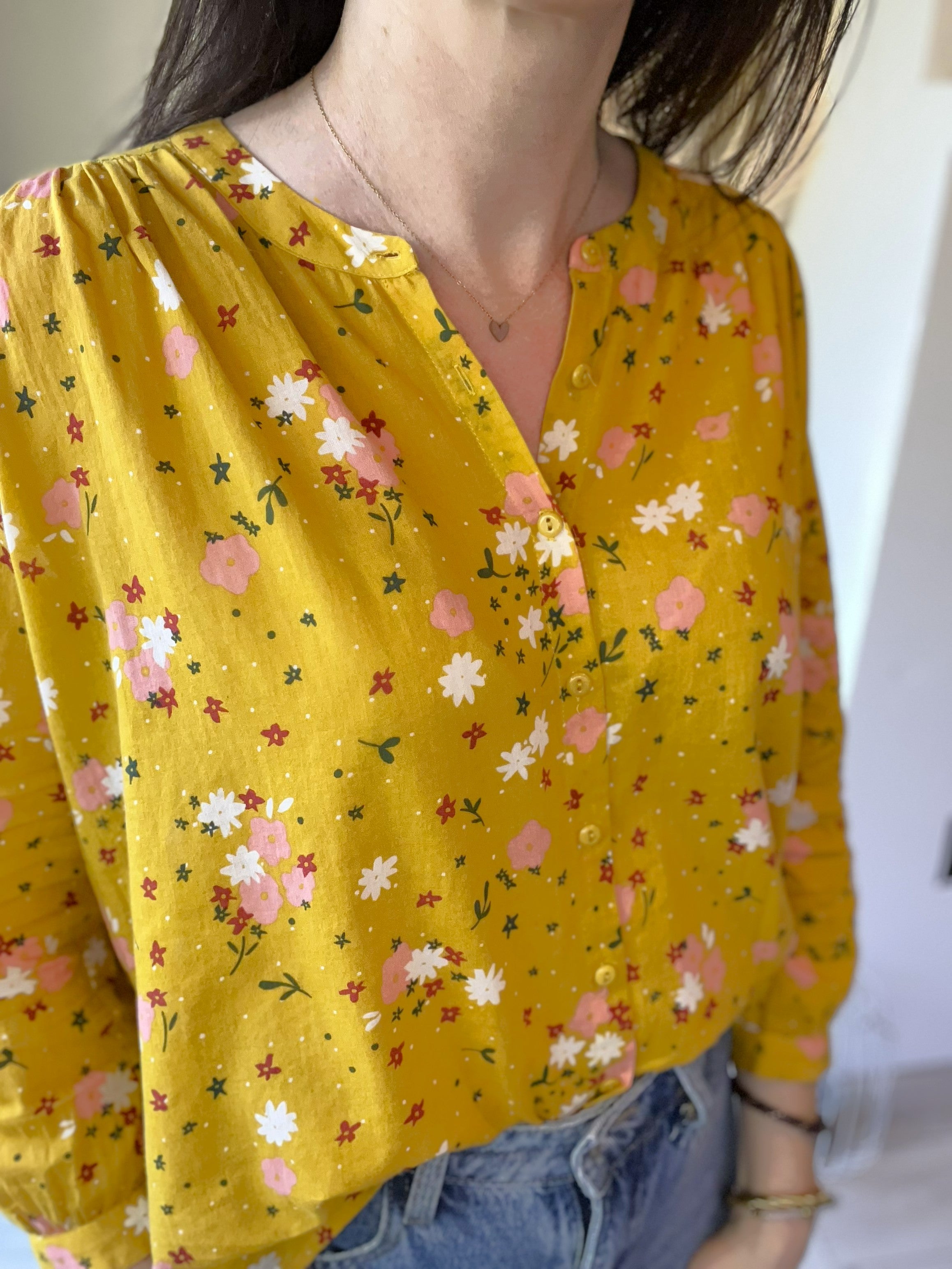 Blouse fleurie jaune DES PETITS HAUTS taille S - Seconde main