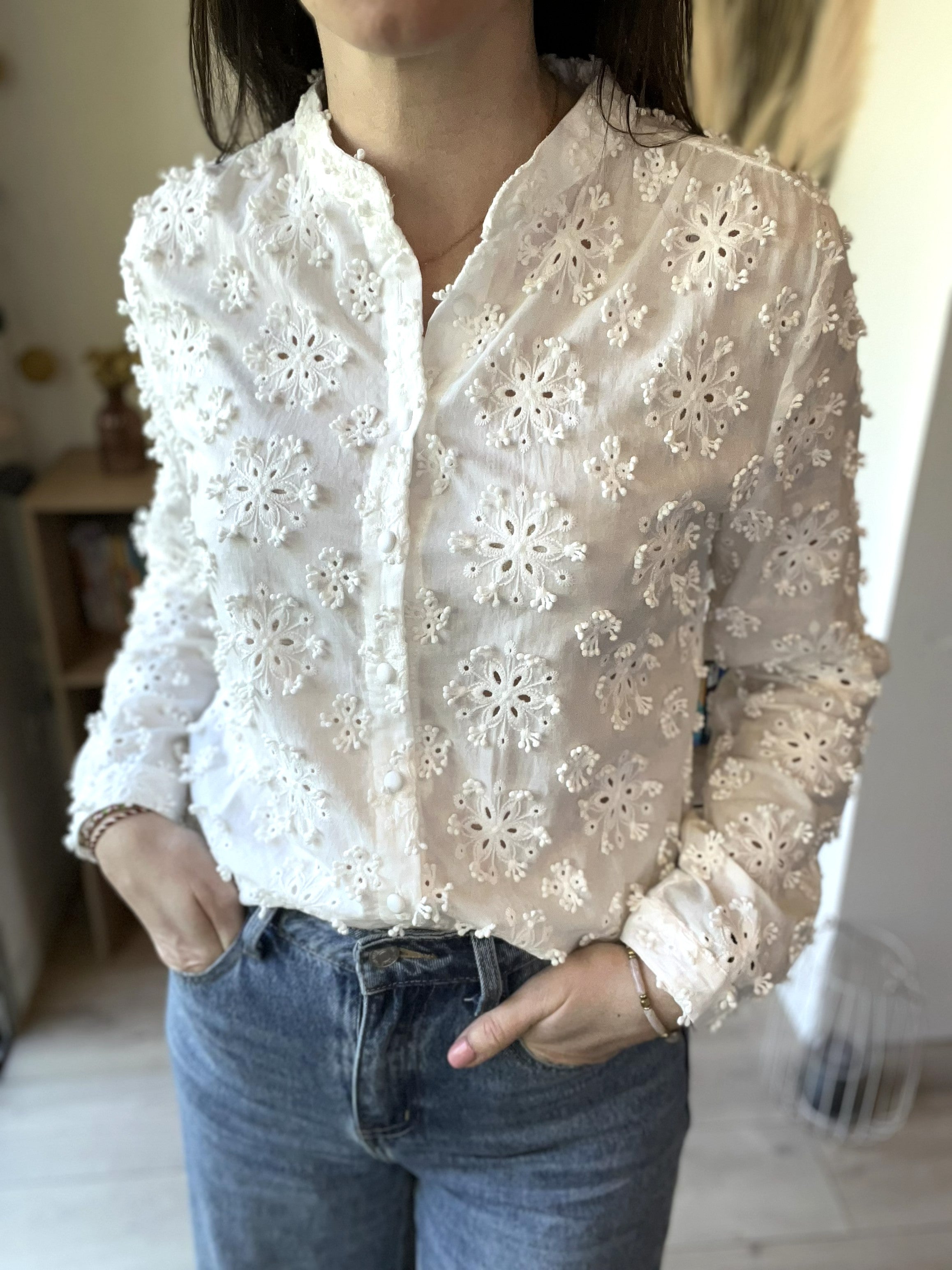 Chemise blanche brodée Lisette - Neuve