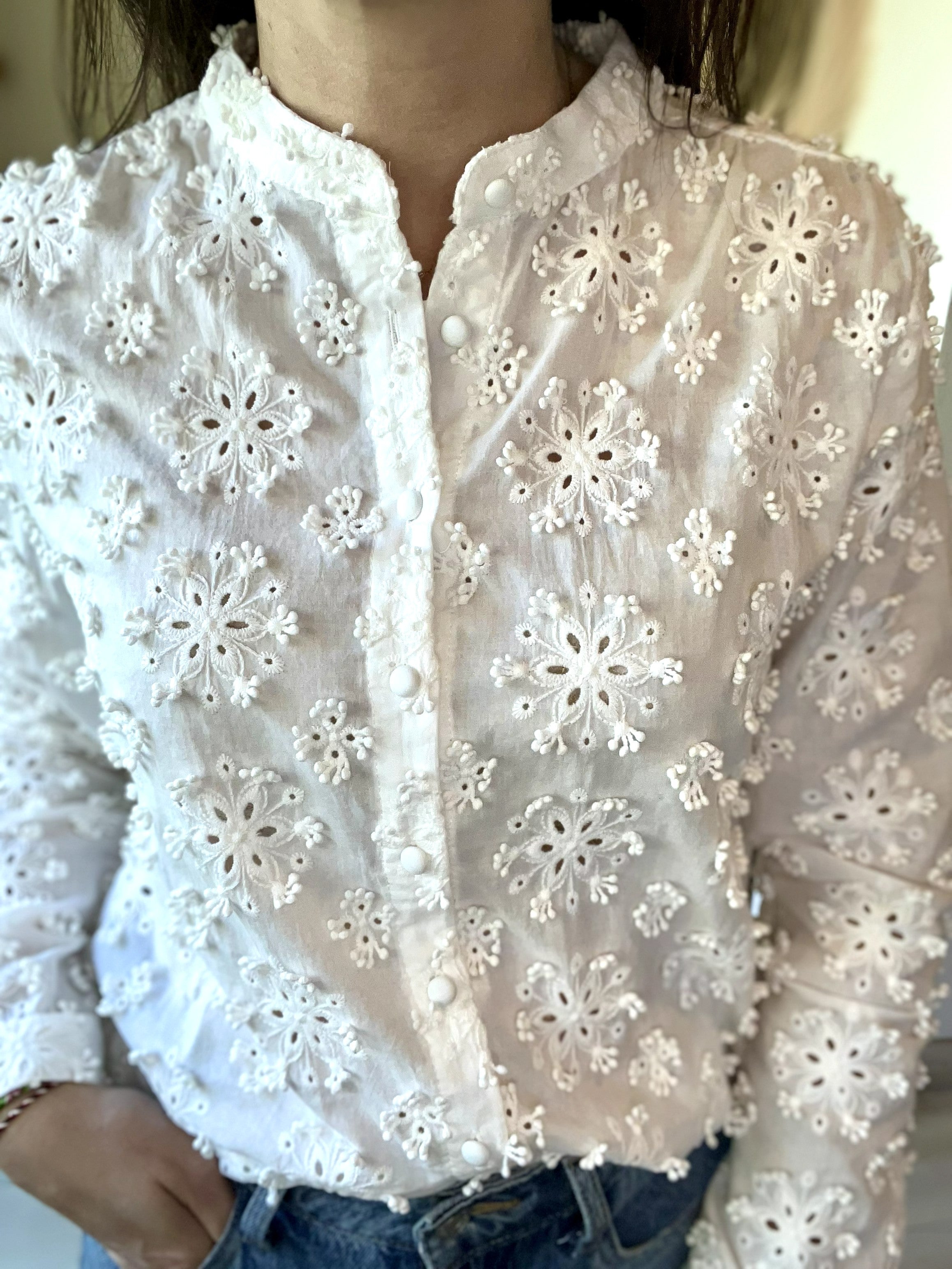 Chemise blanche brodée Lisette - Neuve