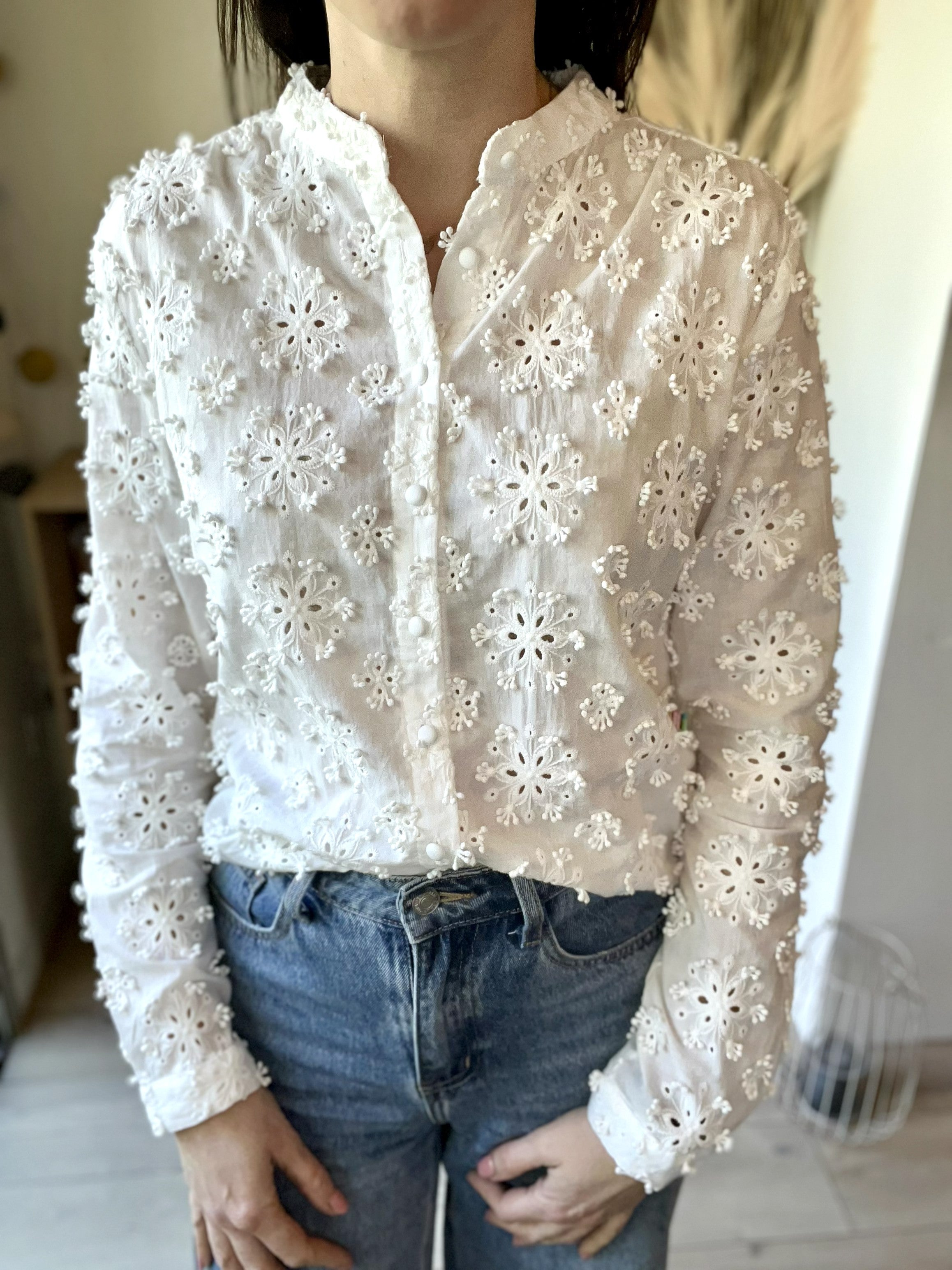 Chemise blanche brodée Lisette - Neuve