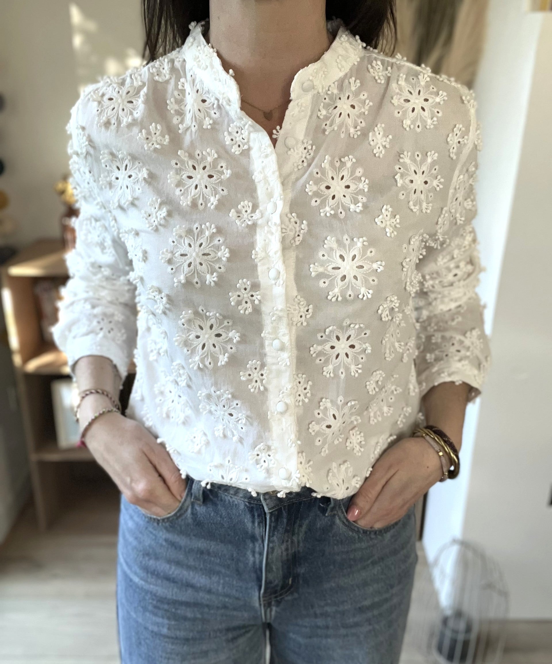 Chemise blanche brodée Lisette - Neuve